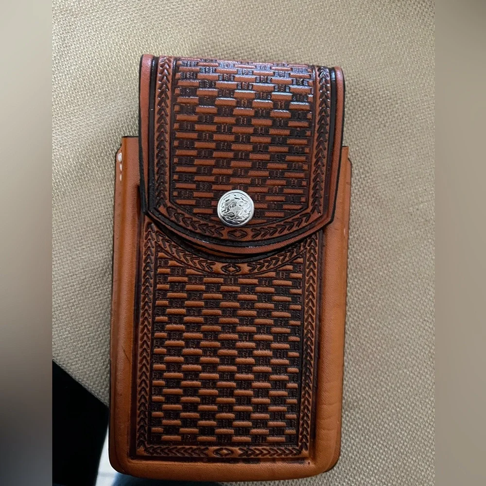 iPhone 13 Pro leather case
